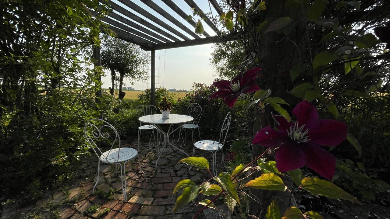 Peppinge Bed & Breakfast Löderup エクステリア 写真